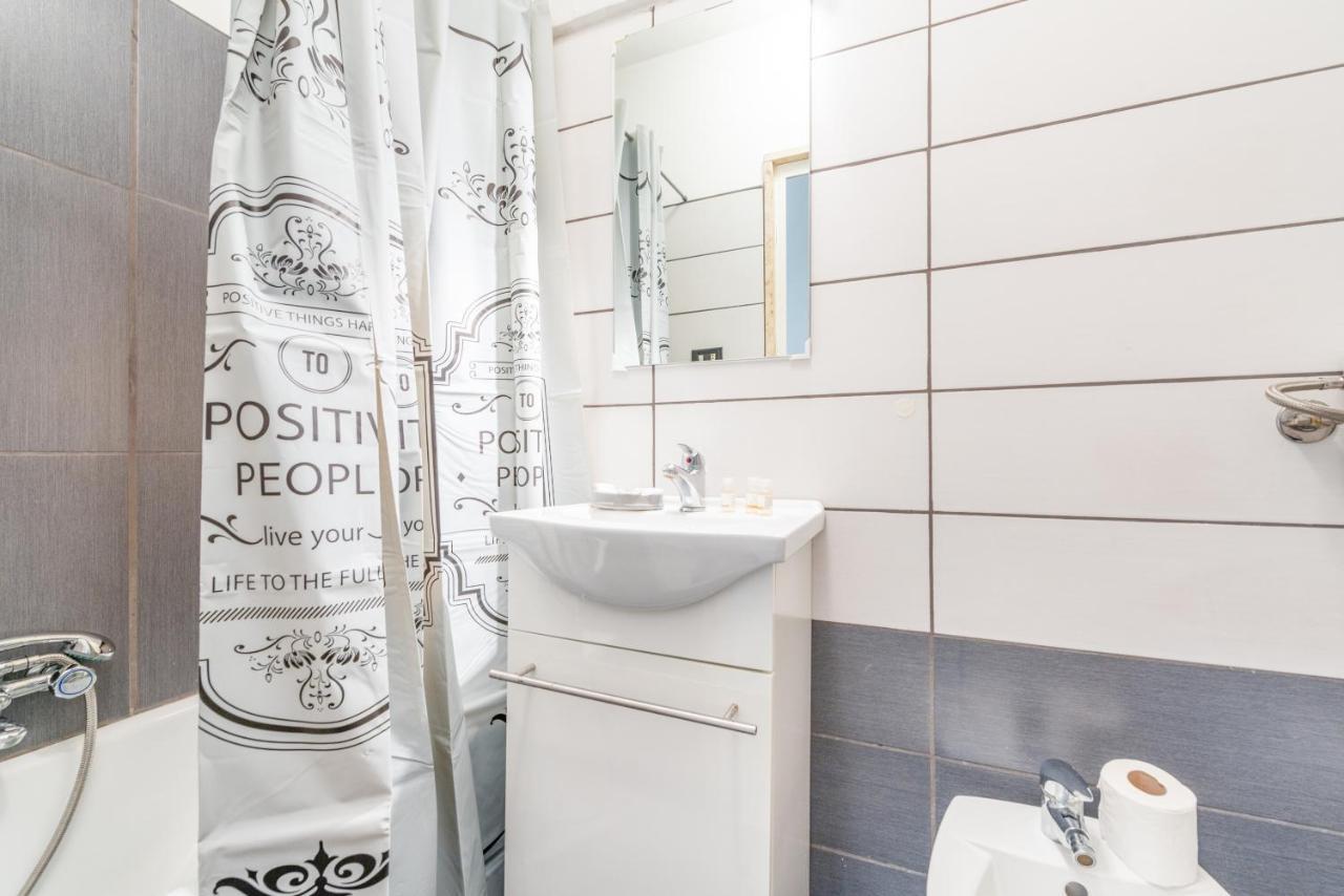 Stazione Centrale & Universita Lovely Apartment 巴里 外观 照片